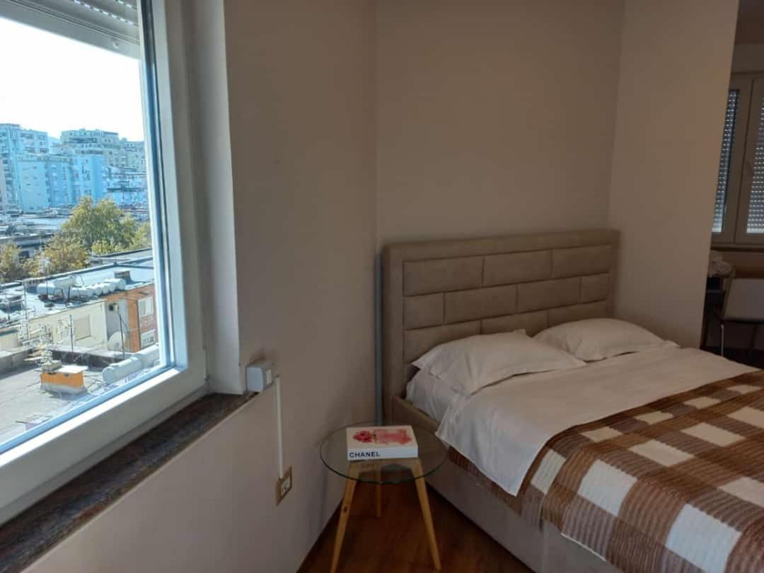 Penthouse Rooms & Aparts Tirana Exterior photo